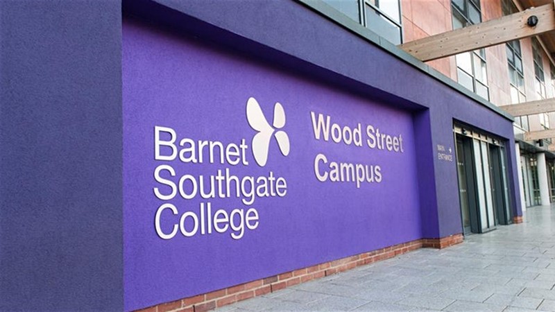 Barnet and Southgate College Wood Street Campus, External